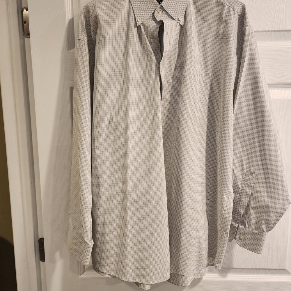 Jos A bank Travelers Collection button down